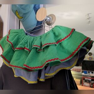 Fashion Brand Company Scrap Linen Clown Collar Green with Red Trim